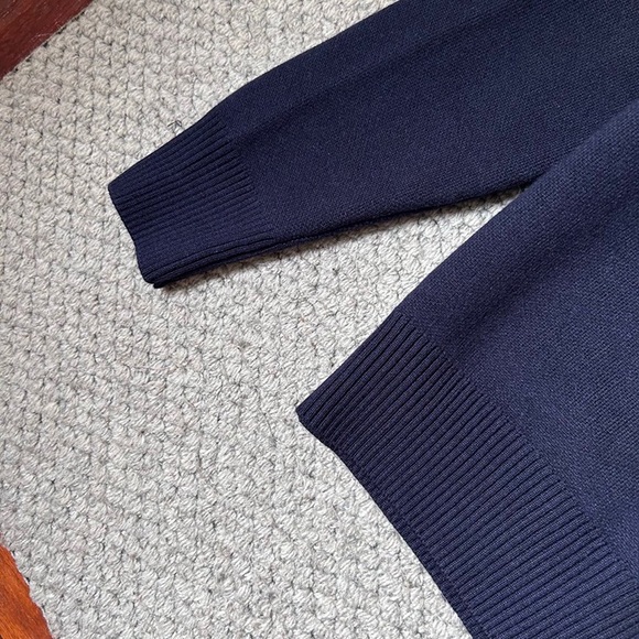 Burberry Navy Blue Crew Neck Knit Sweater with Equestrian Logo - Picture 6 of 8